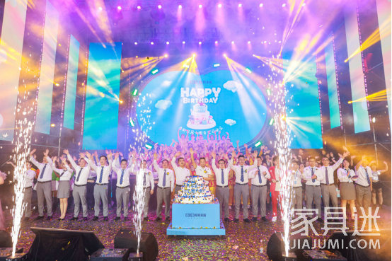 庫斯10周年