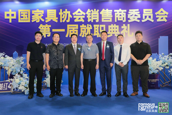 就職典禮合照2